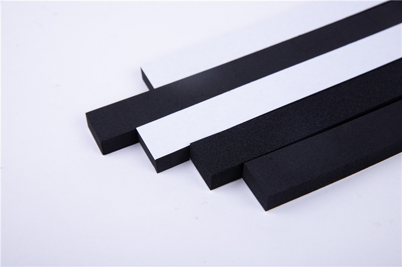 CR減震(zhen)保溫條