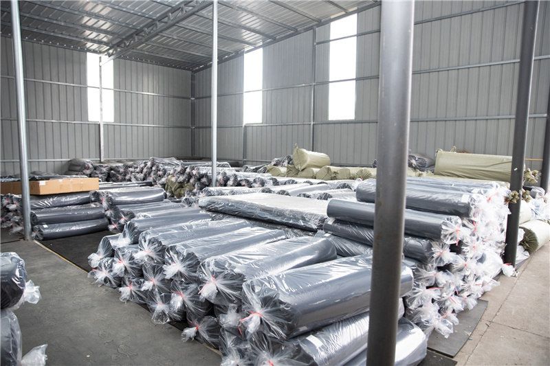 CR減震(zhen)保溫(wen)條